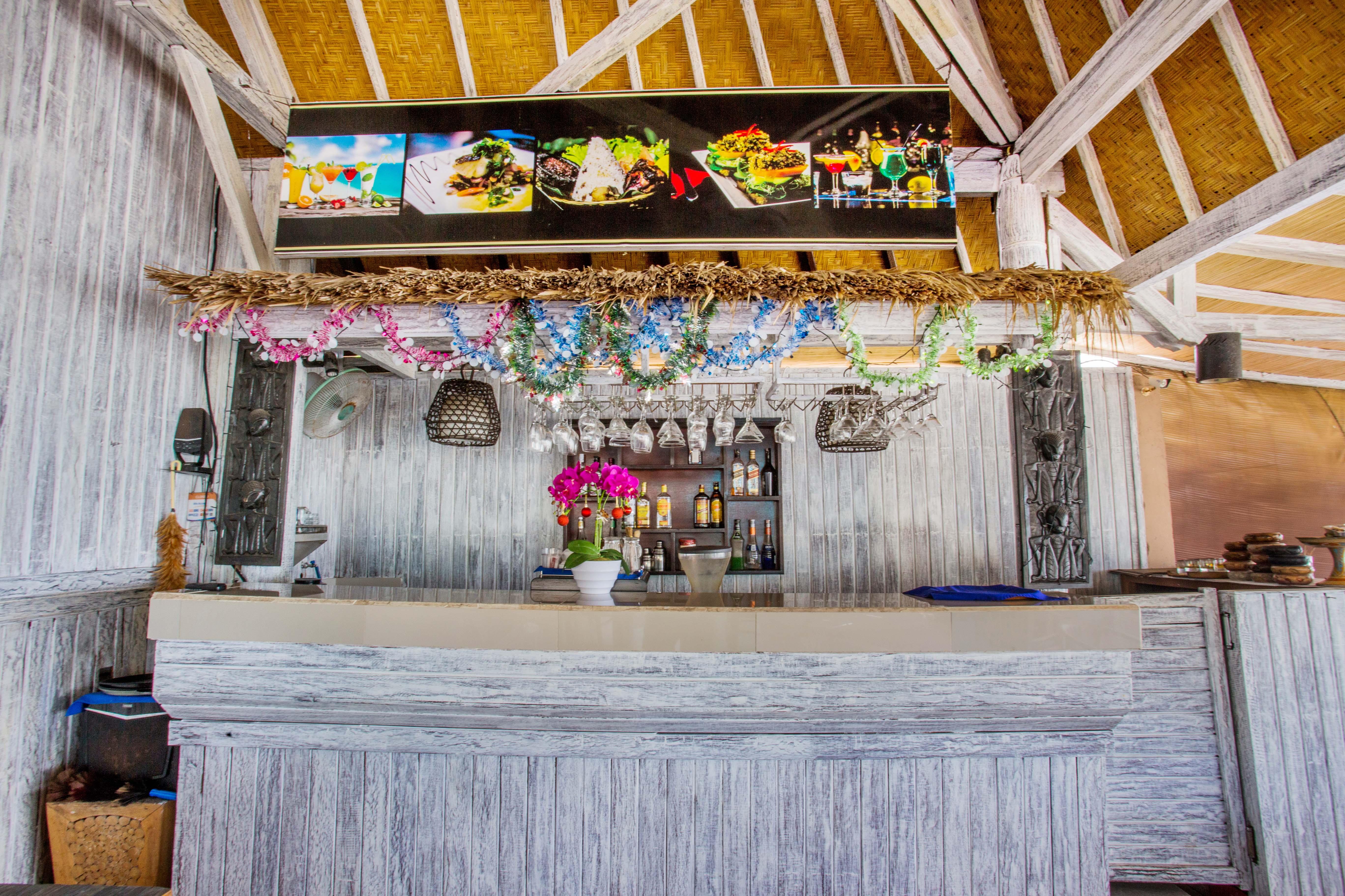 Bay Shore Huts レンボンガン島 エクステリア 写真
