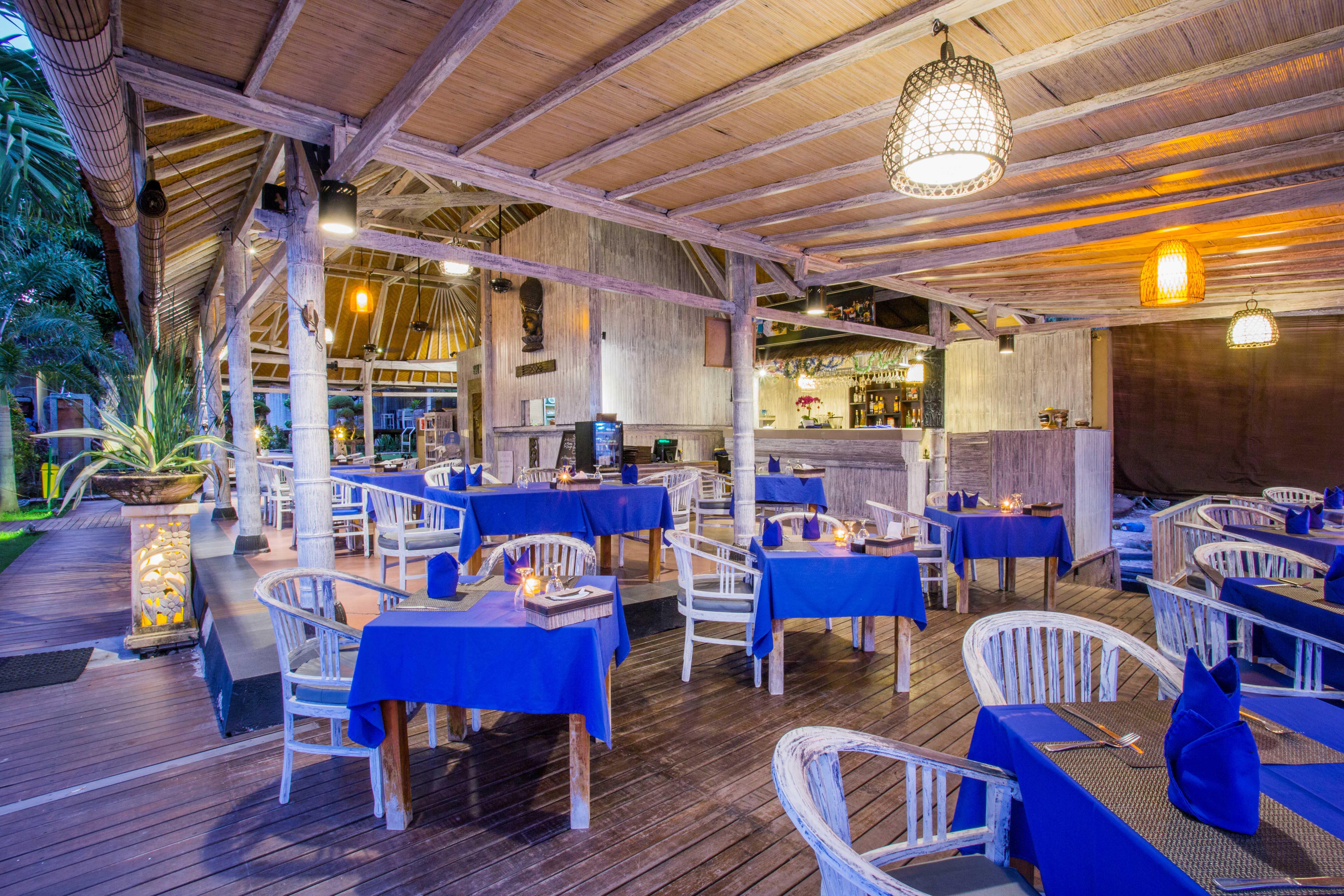 Bay Shore Huts レンボンガン島 エクステリア 写真